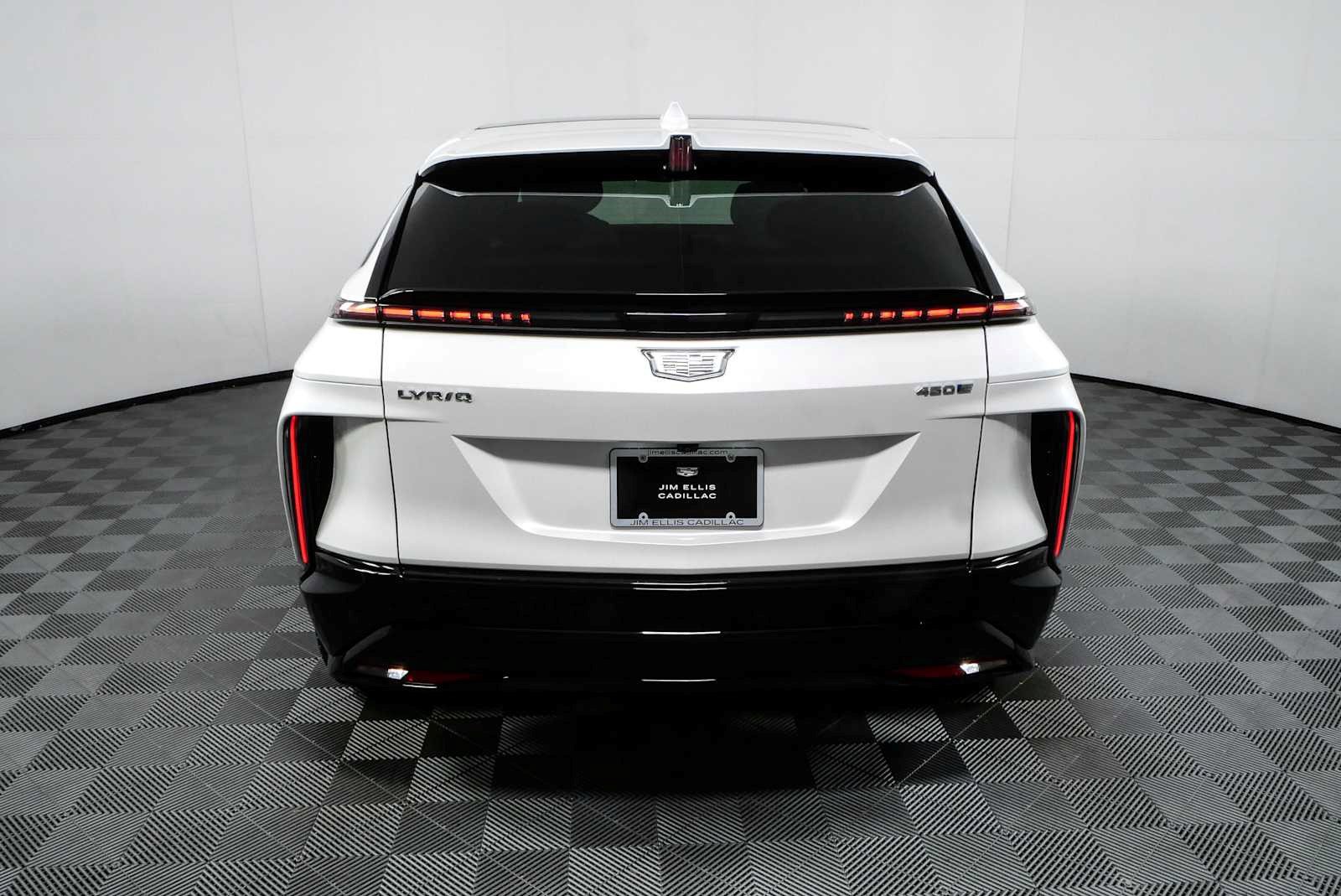 Certified 2024 Cadillac Lyriq Sport RWD image 23
