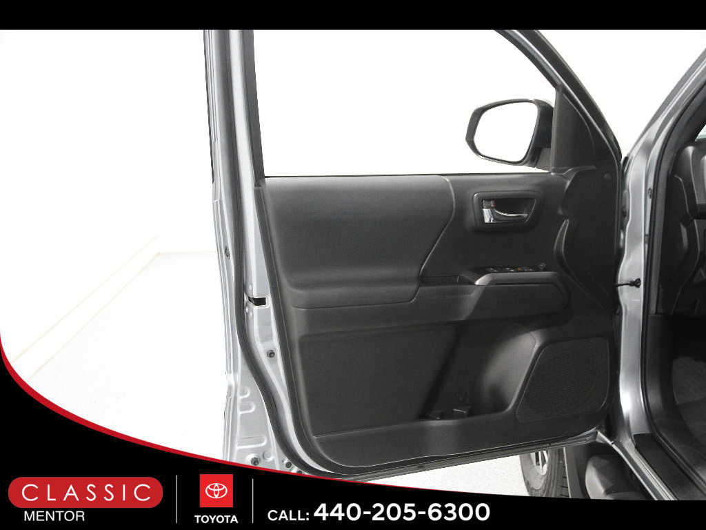 Certified 2023 Toyota Tacoma TRD Sport AWD/4WD image 4