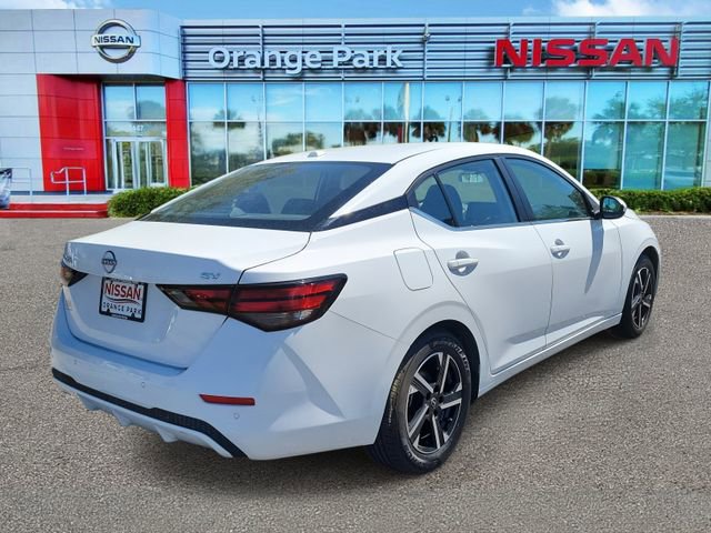 Used 2024 Nissan Sentra SV image 2