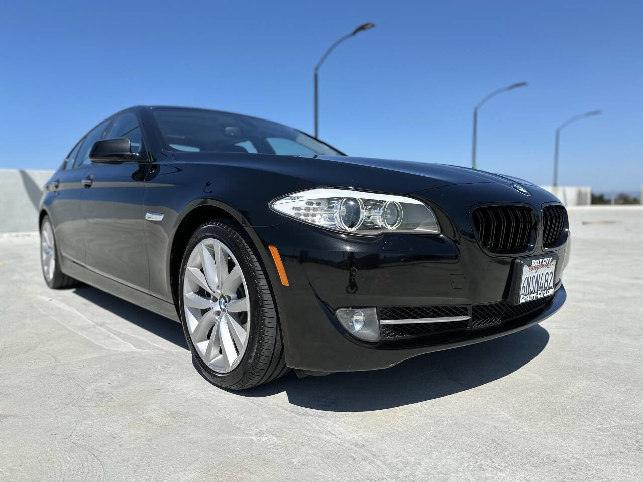 Used 2011 BMW 535i Sedan image 2