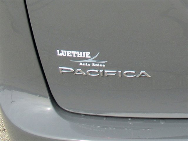 Used 2022 Chrysler Pacifica Limited image 46