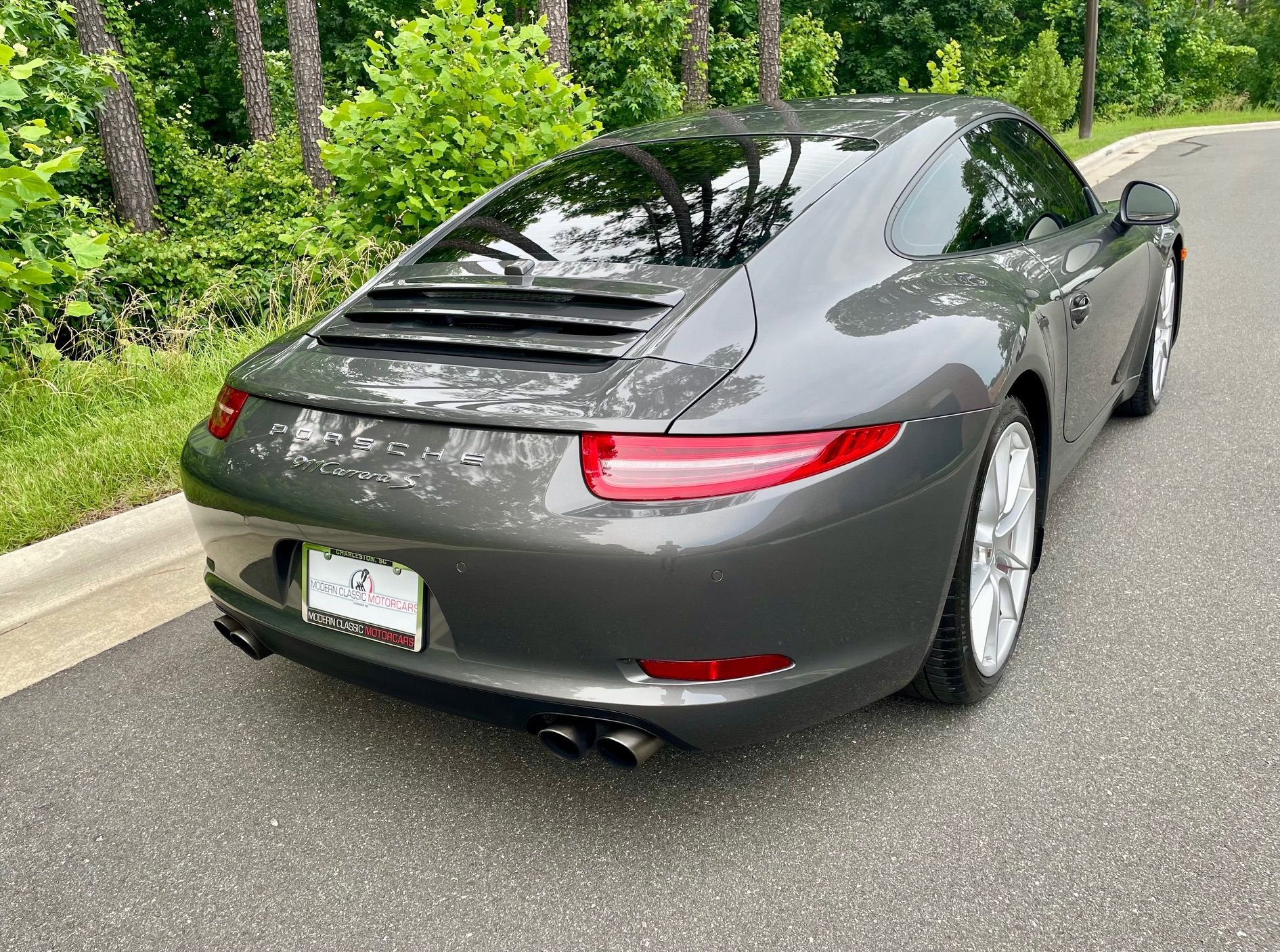Used 2012 Porsche 911 Carrera S image 15