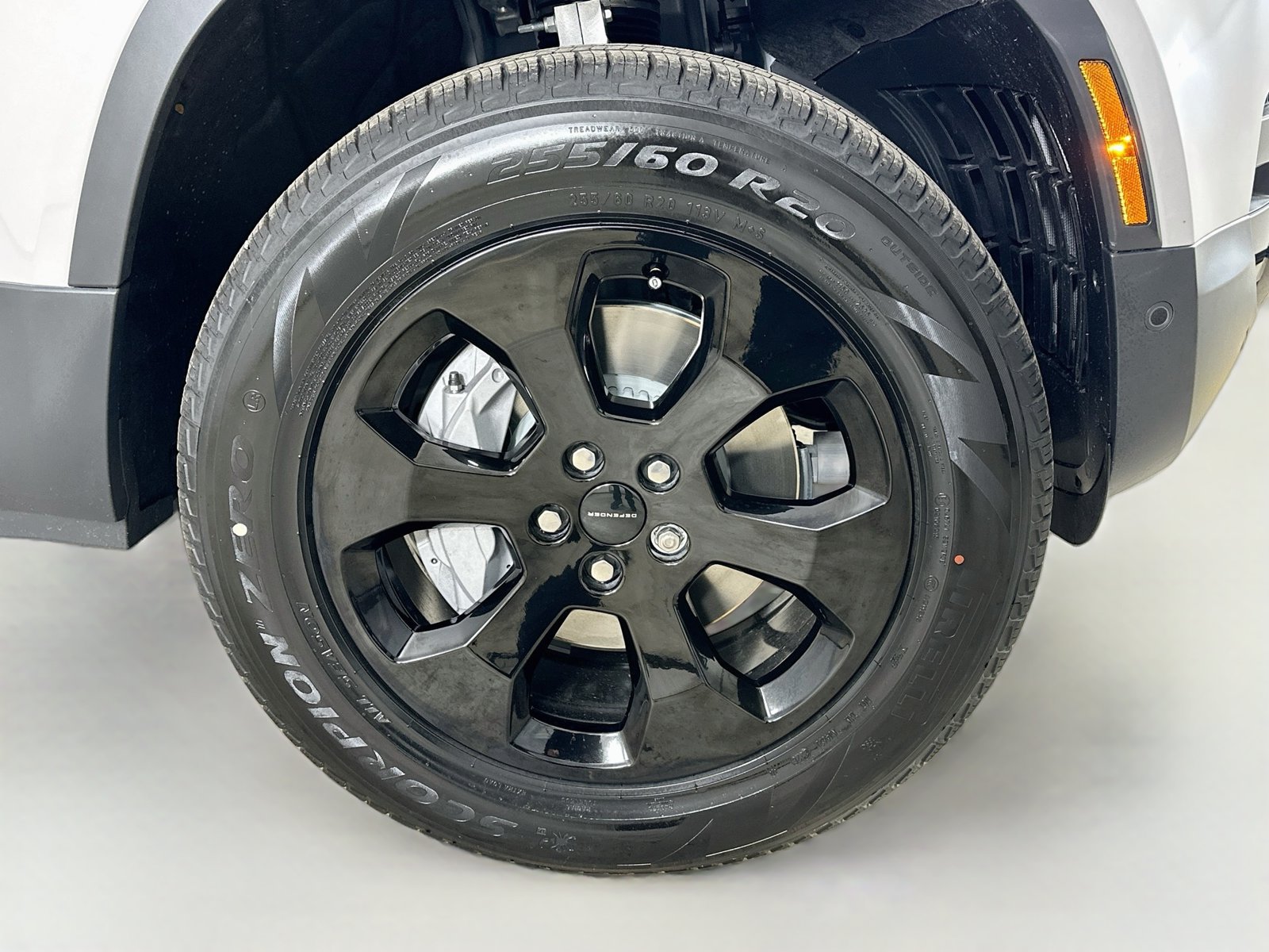 New 2026 Land Rover Defender 110 S AWD/4WD image 11