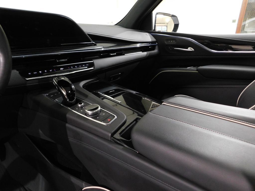 Used 2024 Cadillac Escalade ESV Sport w/ LPO, ONYX Package image 76