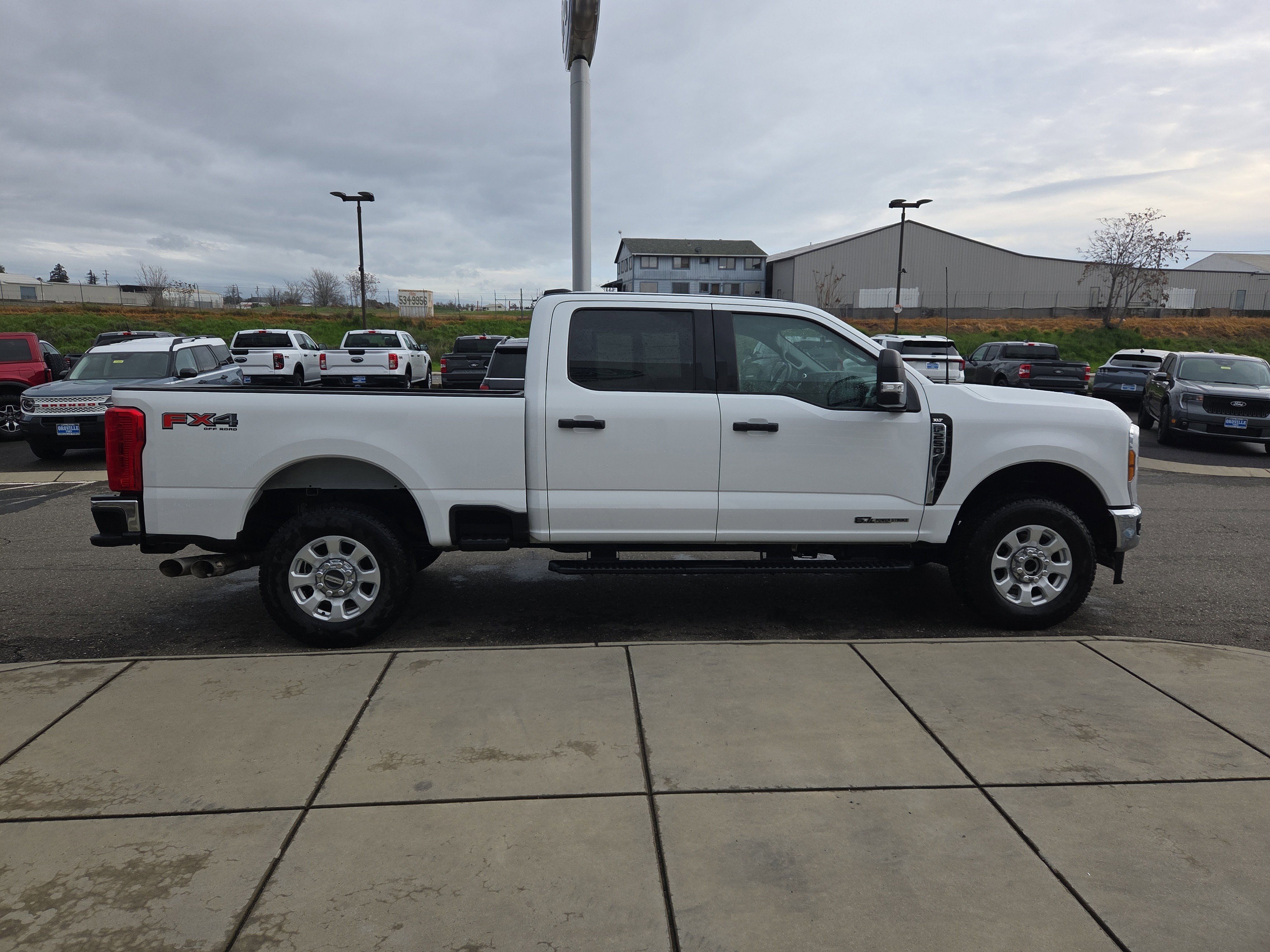 Used 2024 Ford F250 XLT w/ FX4 Off-Road Package image 6