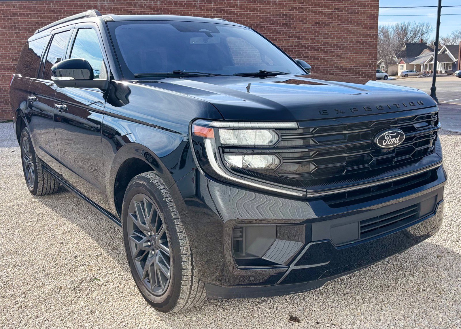 Certified 2025 Ford Expedition Max Platinum w/ Stealth Performance Package image 1