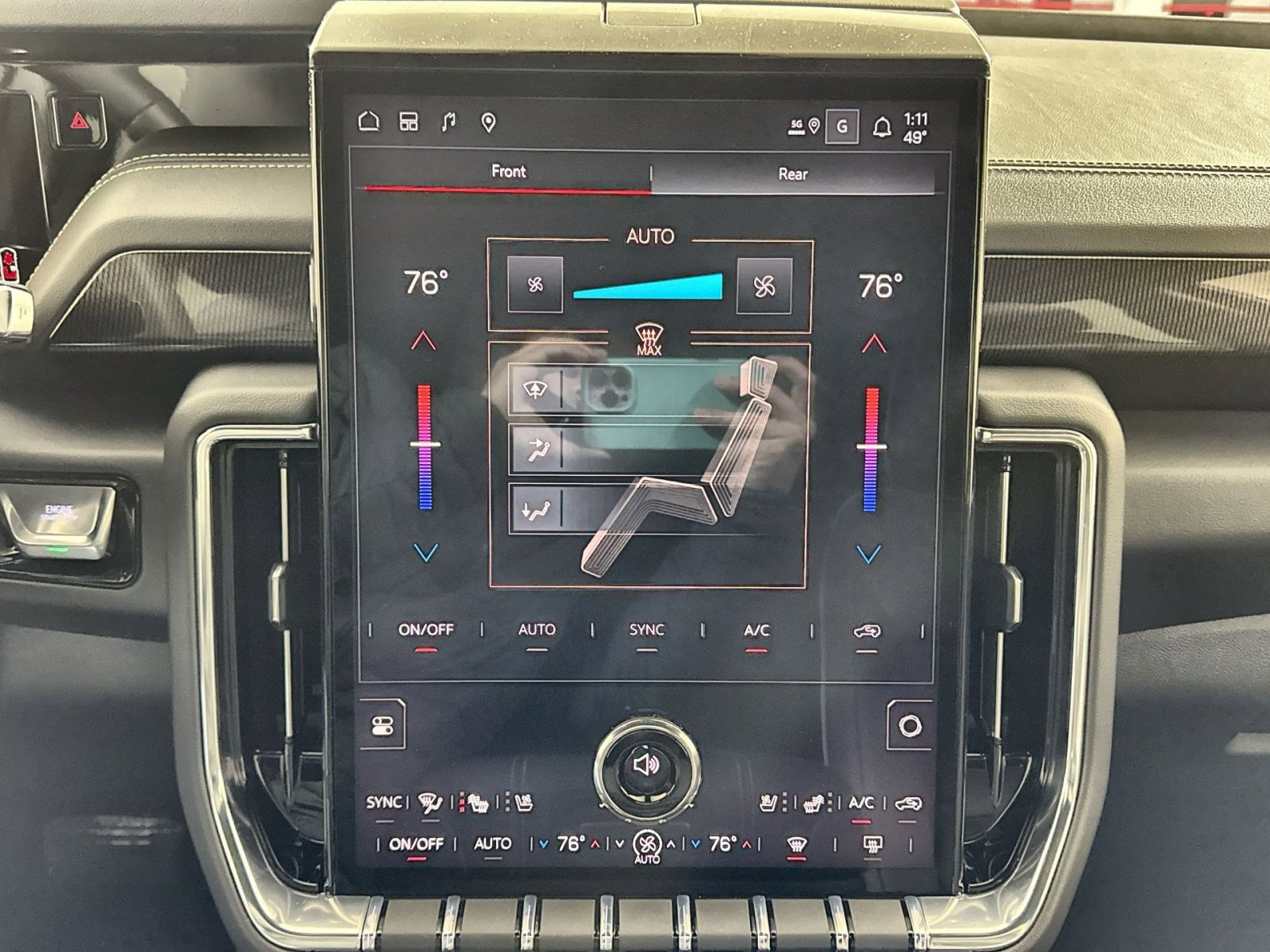 New 2026 GMC Yukon XL Elevation w/ Elevation Premium Package image 21