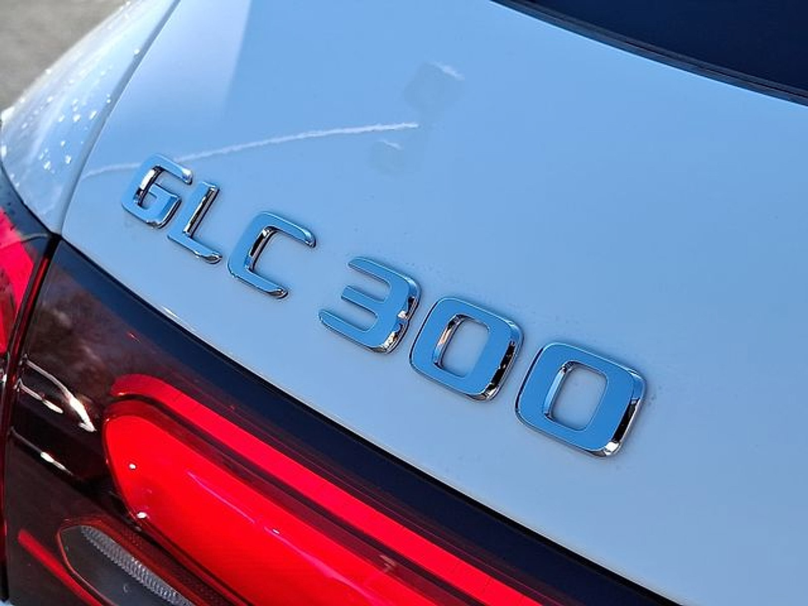 Used 2026 Mercedes-Benz GLC 300 4MATIC image 24