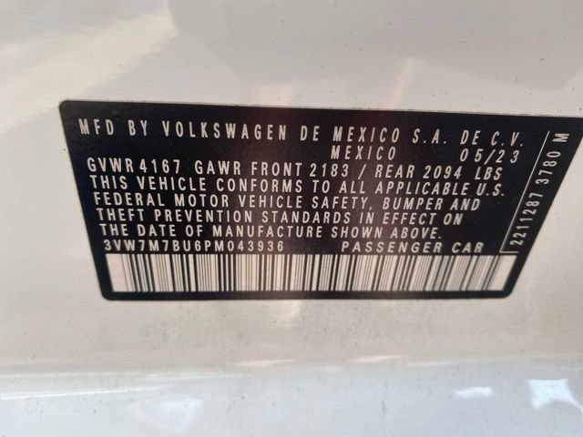 Used 2023 Volkswagen Jetta SE FWD image 13