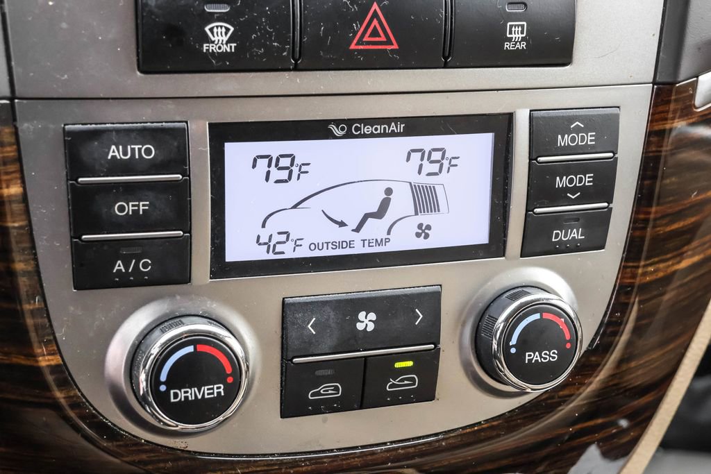 Used 2011 Hyundai Santa Fe Limited image 25