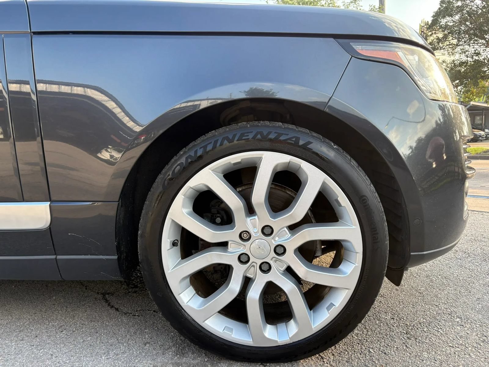 Used 2016 Land Rover Range Rover HSE AWD/4WD image 38