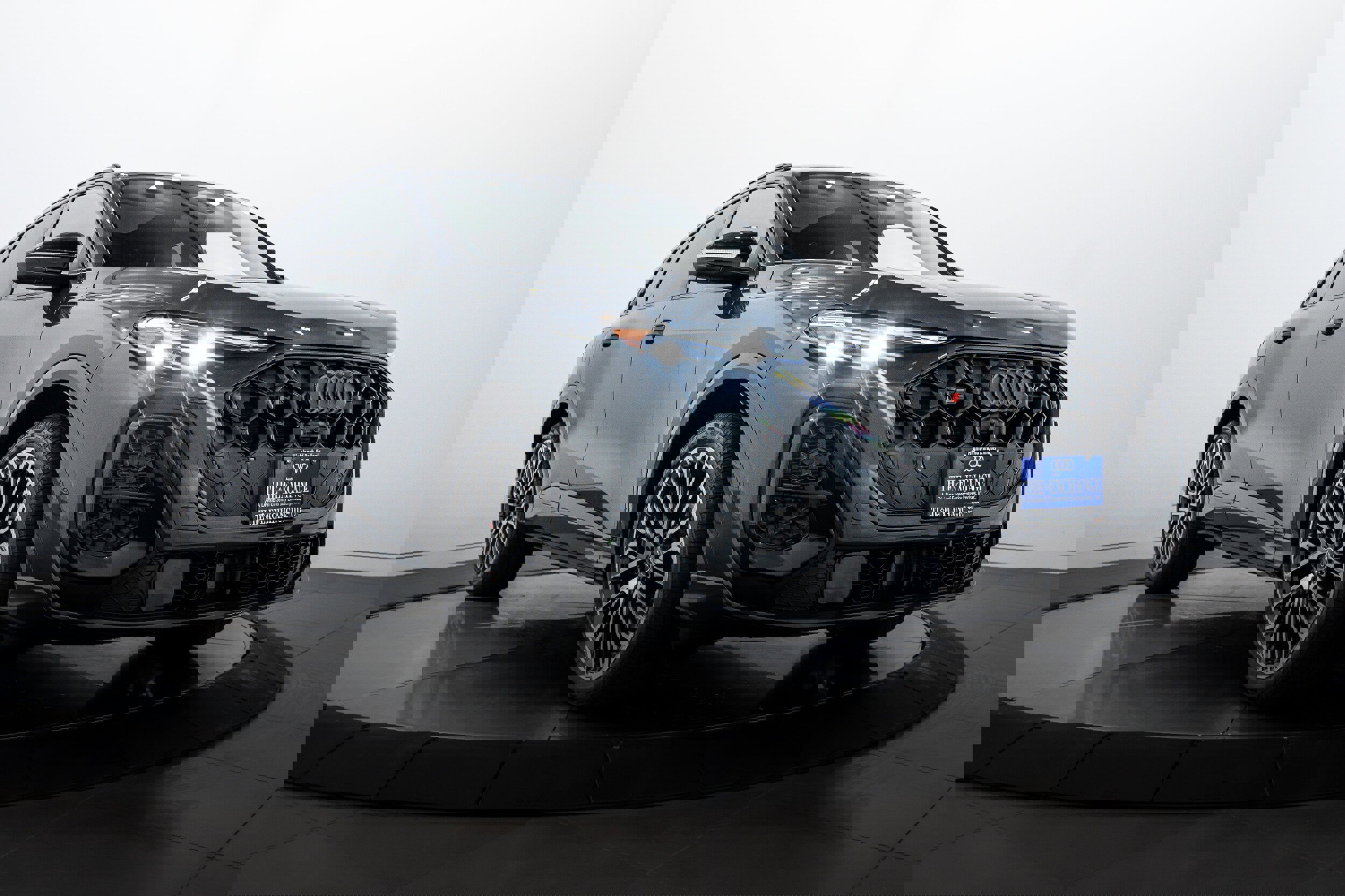 New 2025 Audi SQ5 Premium Plus