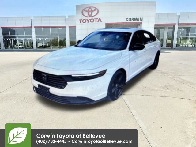 Used 2024 Honda Accord Sport image 1