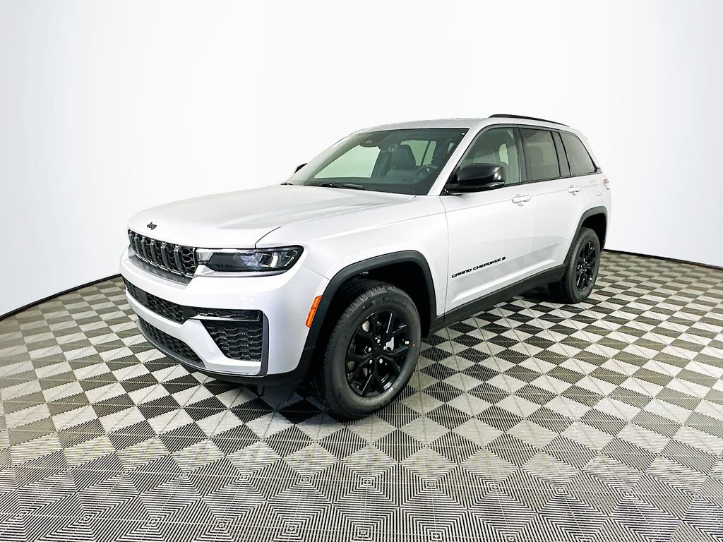 New 2026 Jeep Grand Cherokee Altitude AWD/4WD image 5