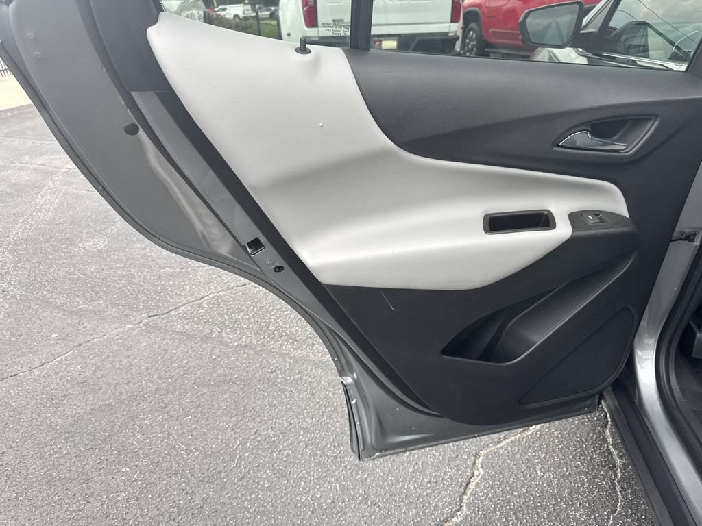 Used 2023 Chevrolet Equinox LT FWD image 22