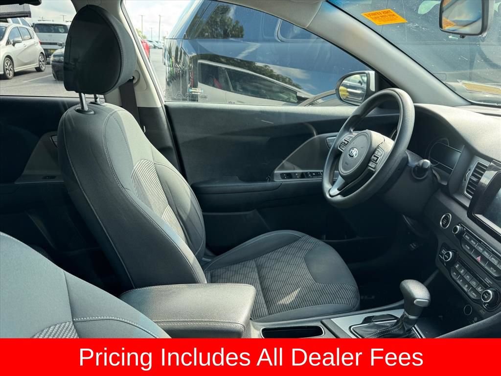 Used 2019 Kia Niro LX FWD image 3
