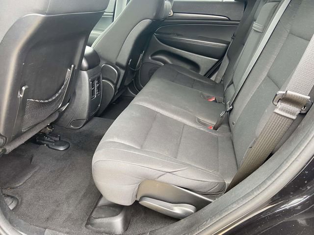 Used 2014 Jeep Grand Cherokee Laredo w/ Quick Order Package 23E AWD/4WD image 8