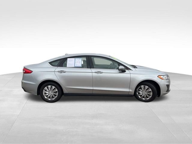 Used 2020 Ford Fusion S FWD image 8