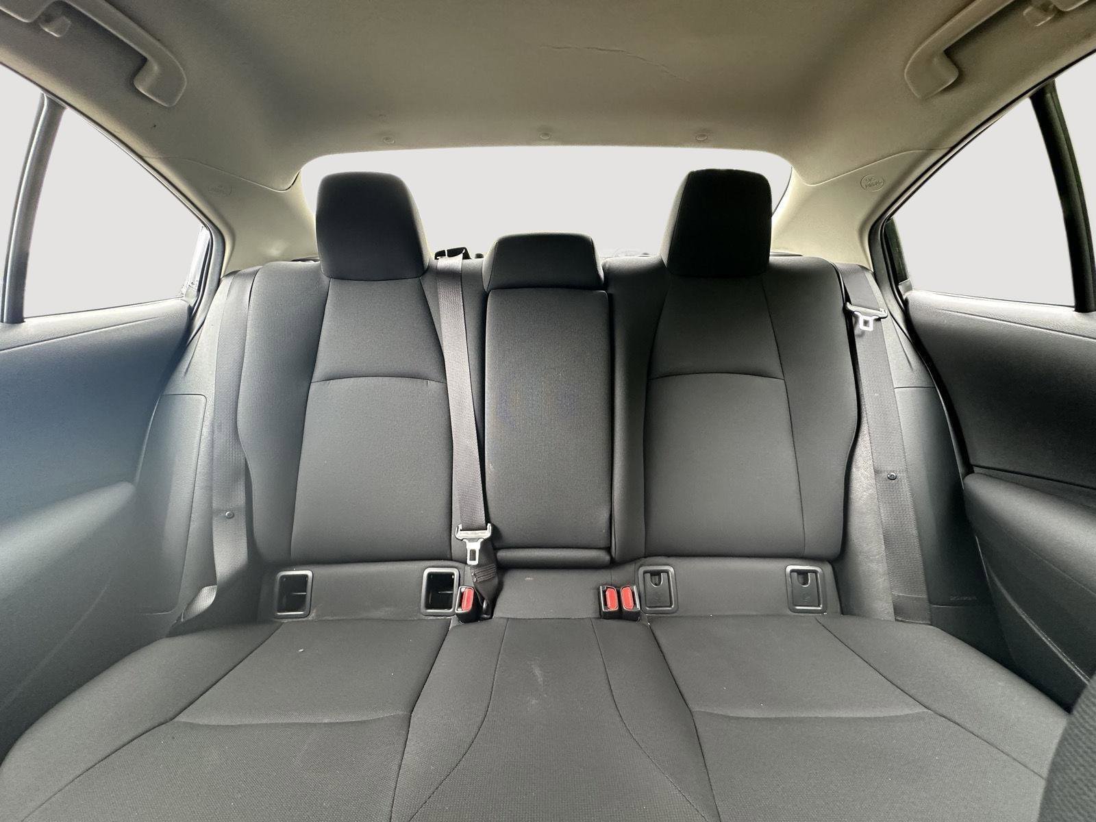Used 2021 Toyota Corolla LE FWD image 13