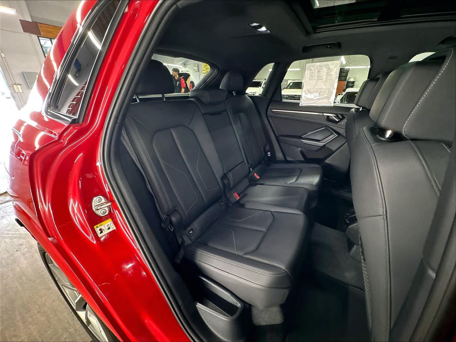 Used 2022 Audi Q3 2.0T Premium Plus AWD/4WD image 28
