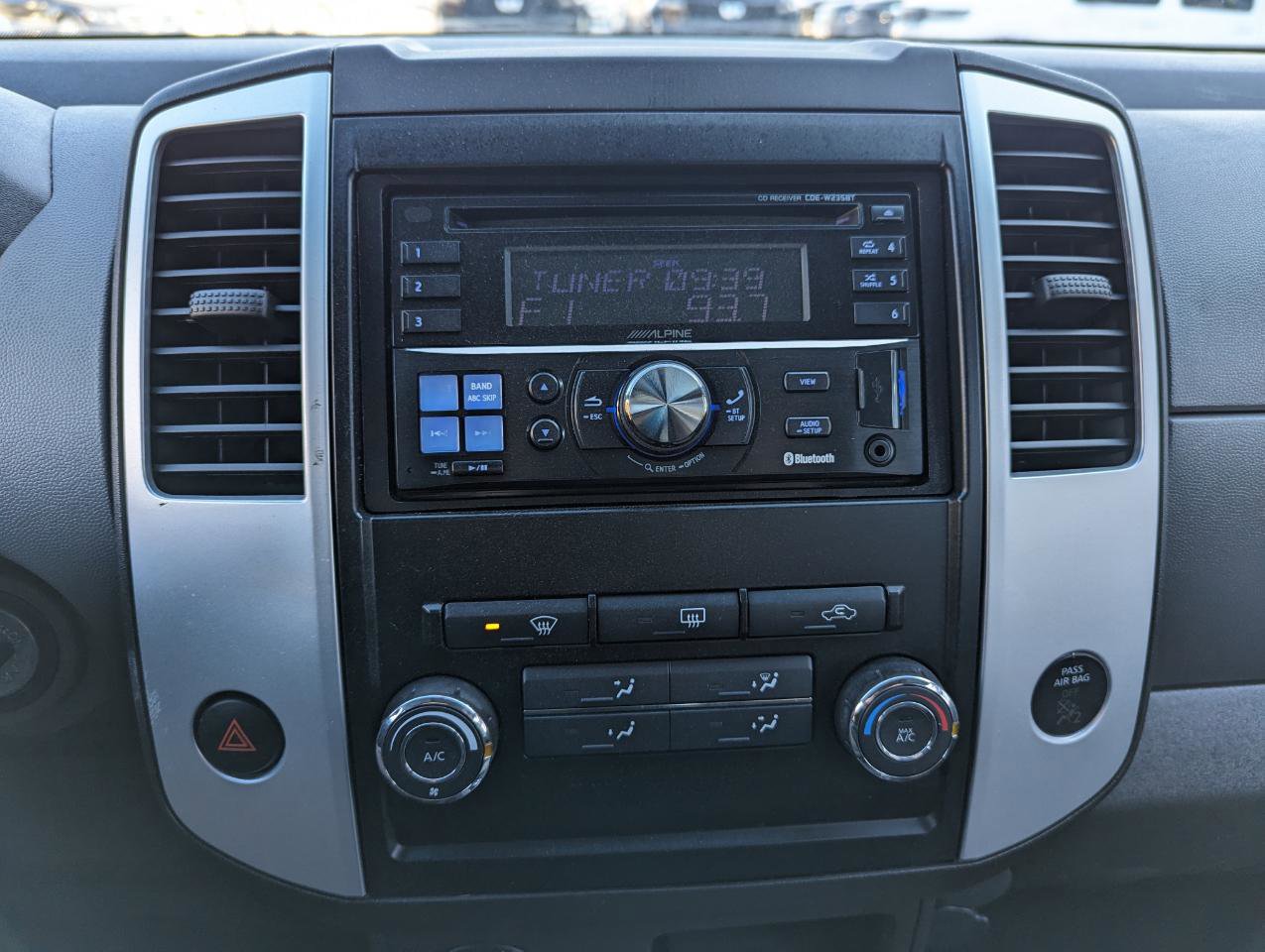 Used 2012 Nissan Xterra S w/ Value Package image 19