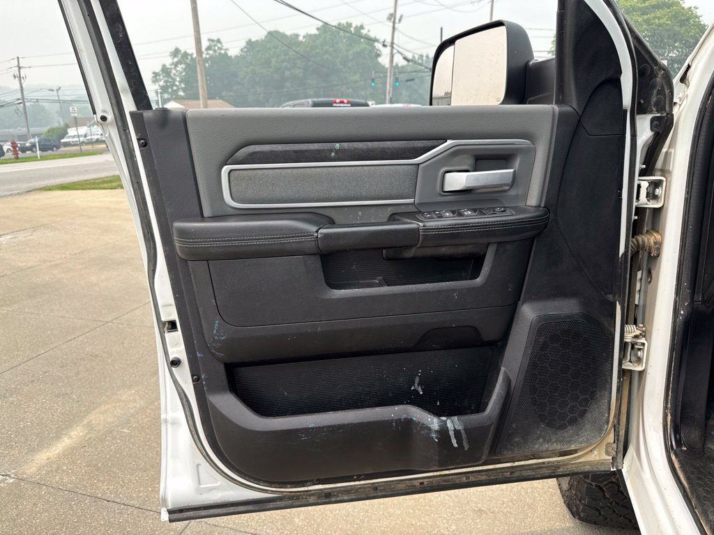 Used 2022 RAM 2500 Big Horn AWD/4WD image 17