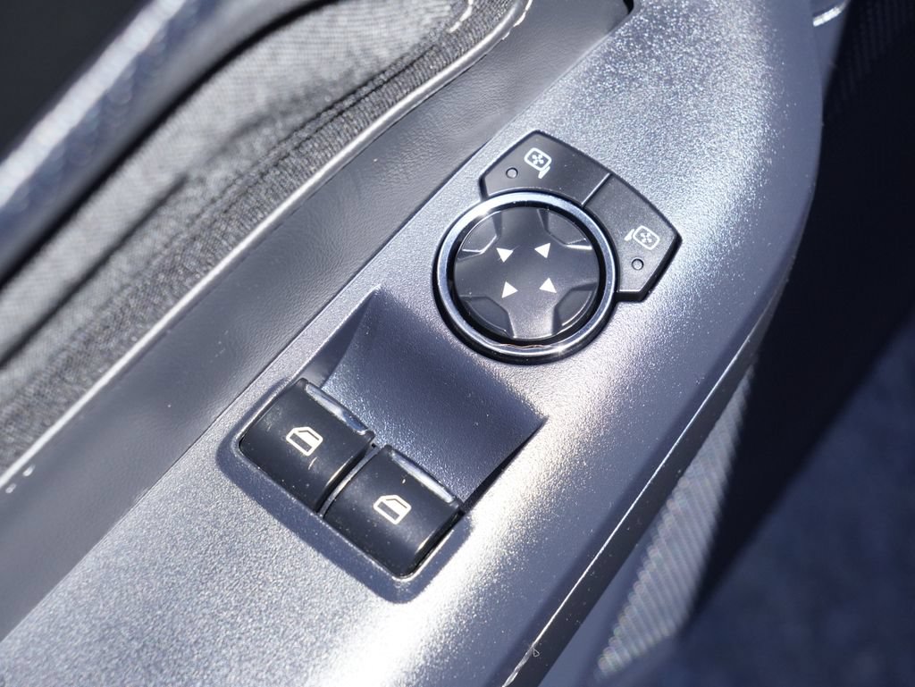 Used 2024 Ford Mustang Coupe RWD image 12