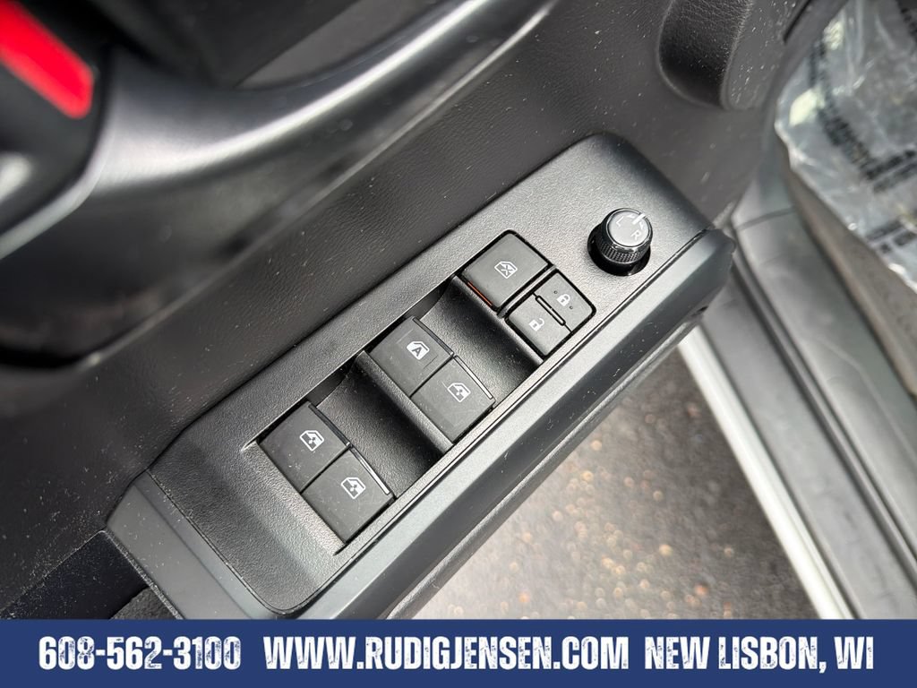 Used 2023 Toyota Tacoma SR AWD/4WD image 11