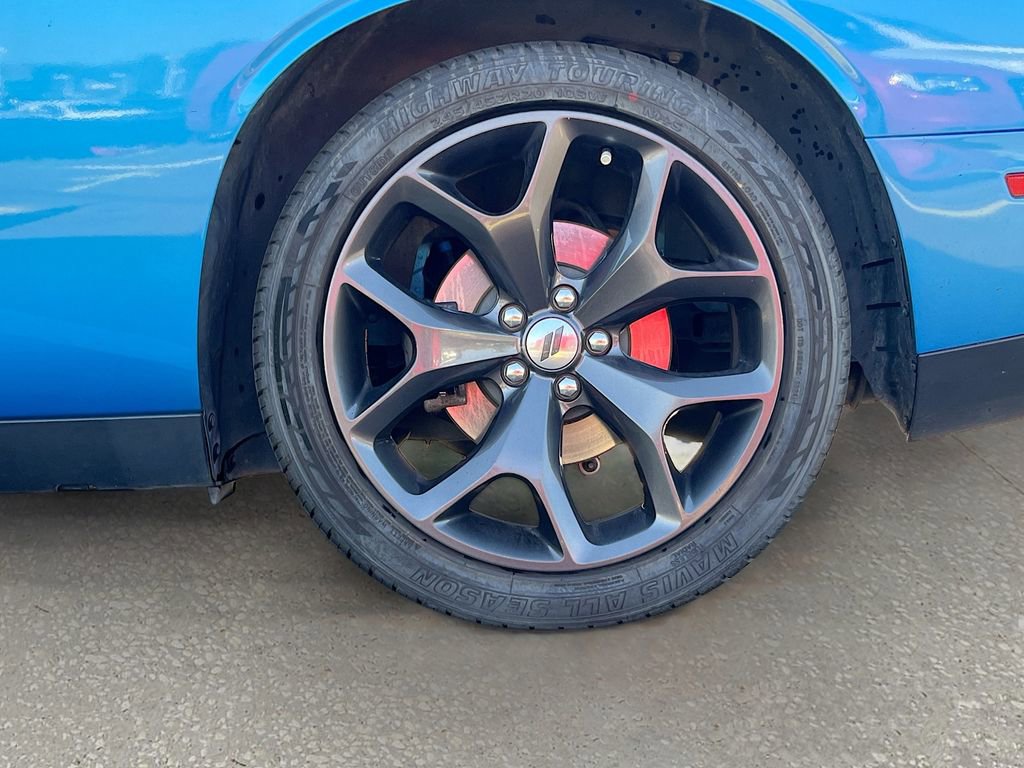 Certified 2019 Dodge Challenger R/T w/ Cold Weather Group image 26