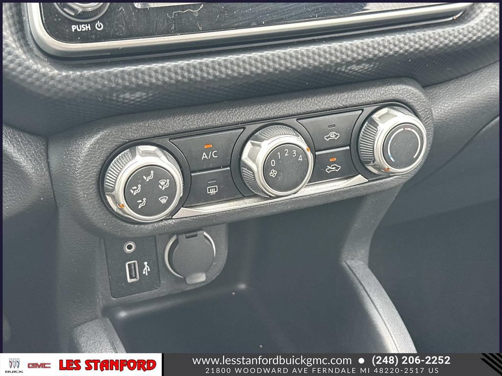 Used 2023 Nissan Kicks S FWD image 31