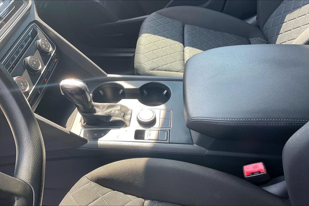 Used 2019 Volkswagen Atlas S AWD/4WD image 16