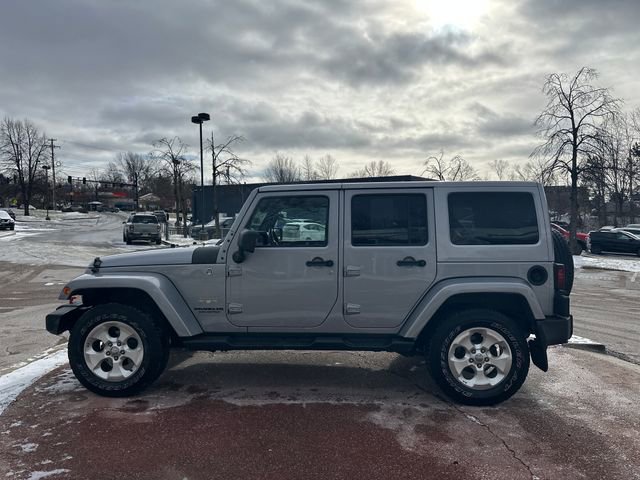 Used 2015 Jeep Wrangler Unlimited Sahara w/ Dual Top Group image 2