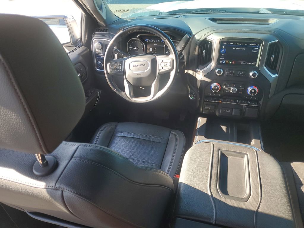 Used 2022 GMC Sierra 1500 Denali w/ Driver Alert Package II AWD/4WD image 17