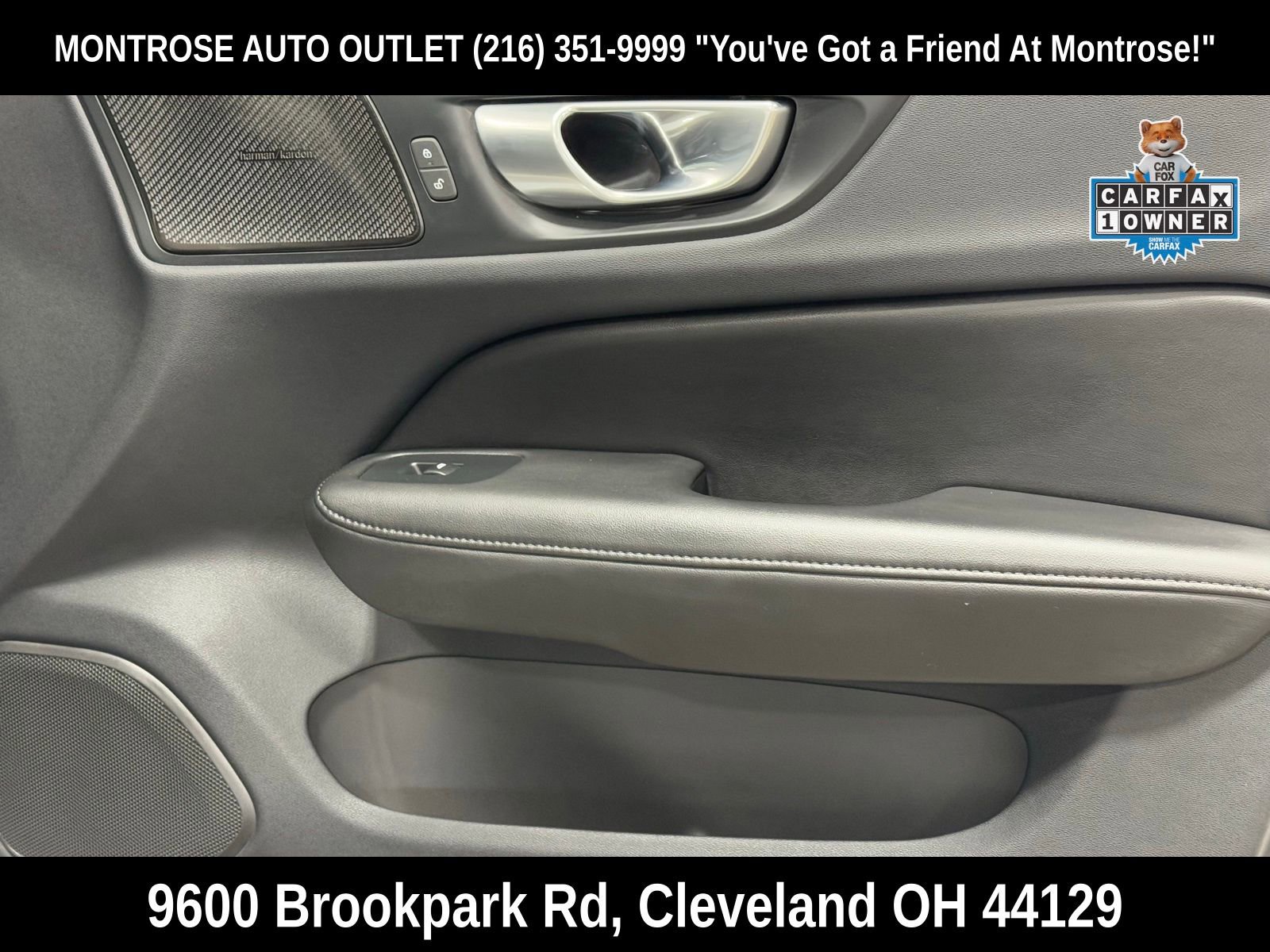 Used 2024 Volvo V60 B5 Cross Country Plus image 46