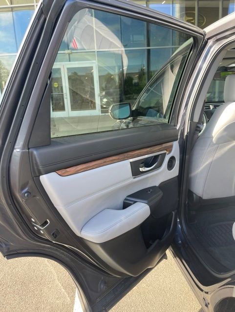 Used 2019 Honda CR-V Touring image 29