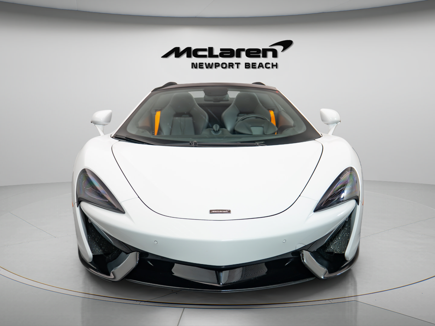 Used 2019 McLaren 570S Spider RWD image 3