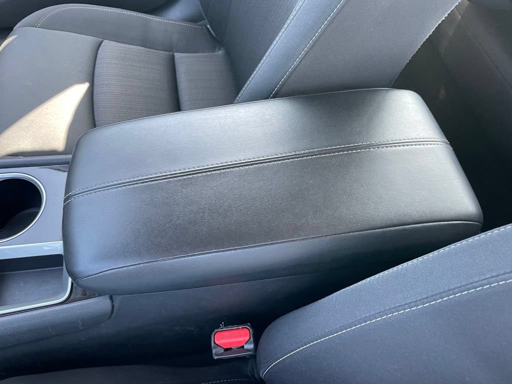 Used 2024 Nissan Altima 2.5 SV FWD image 33
