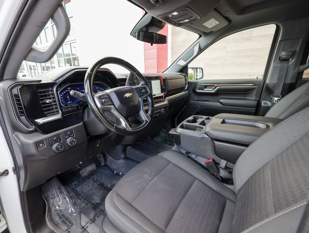 Used 2024 Chevrolet Silverado 1500 LT w/ Protection Package AWD/4WD image 12