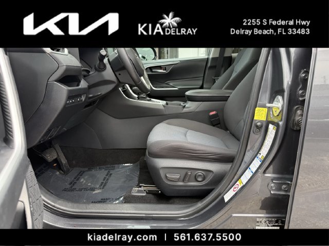 Used 2019 Toyota RAV4 XLE w/ Convenience Package AWD/4WD image 19