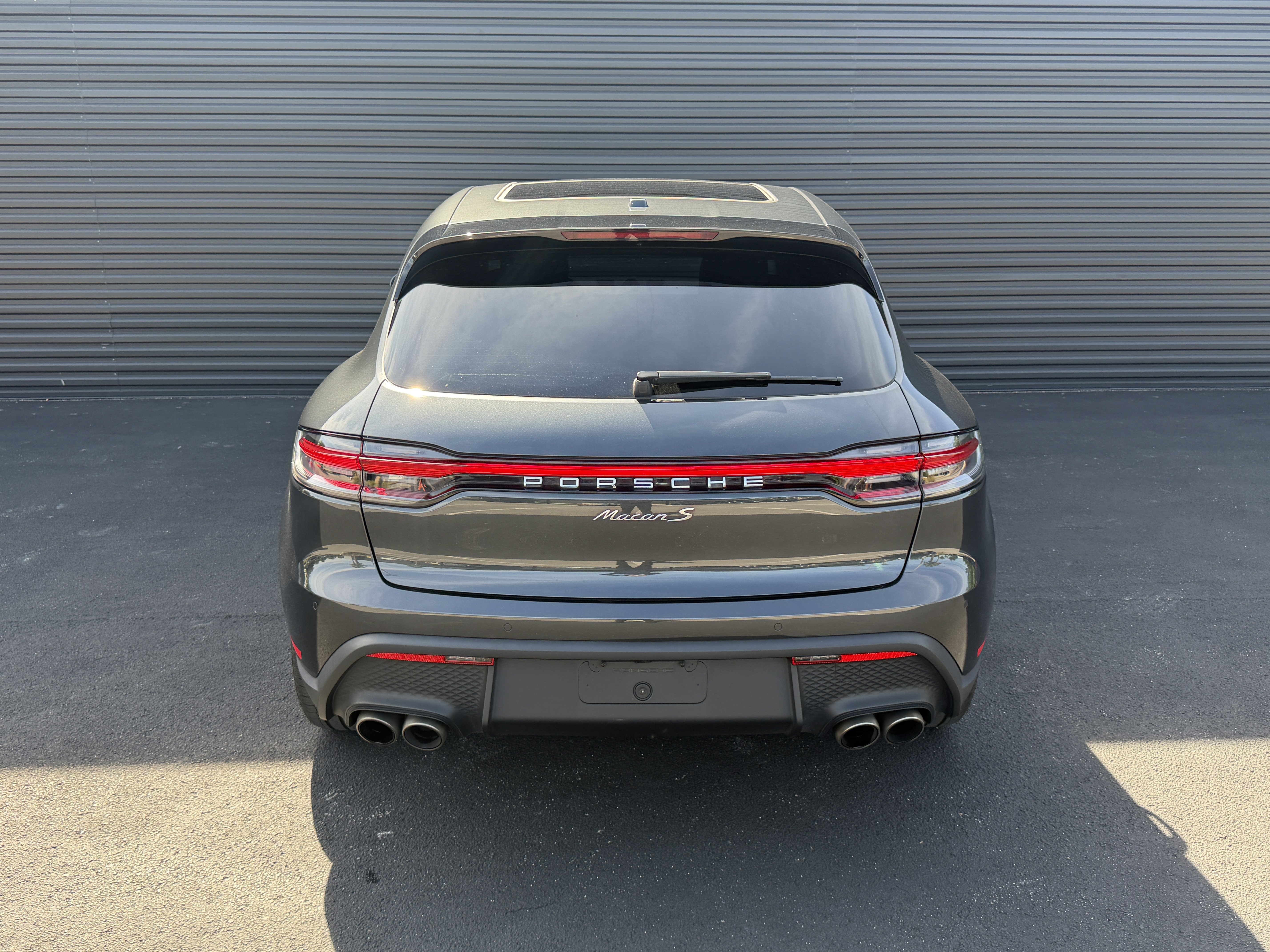 Certified 2024 Porsche Macan S image 10