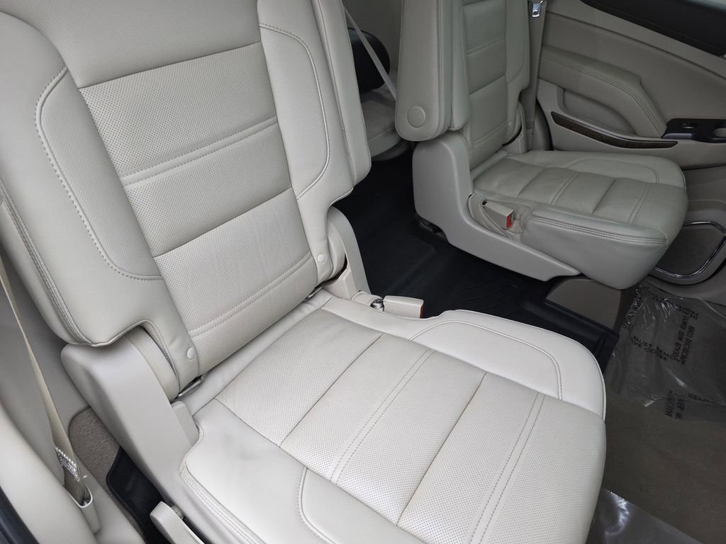 Used 2019 GMC Yukon Denali w/ Denali Ultimate Package image 22