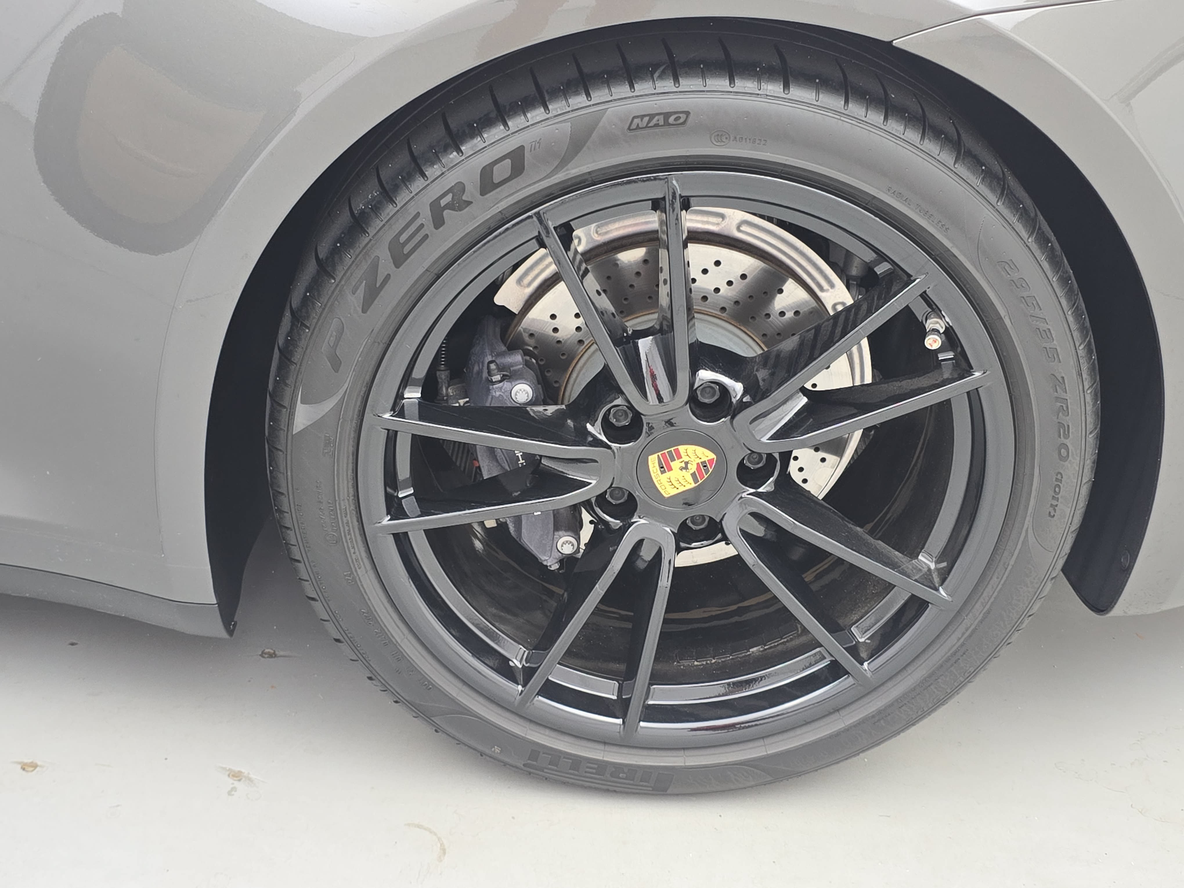 Certified 2022 Porsche 911 Carrera RWD image 35
