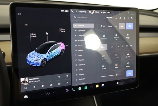 Used 2020 Tesla Model 3 Performance AWD/4WD image 27