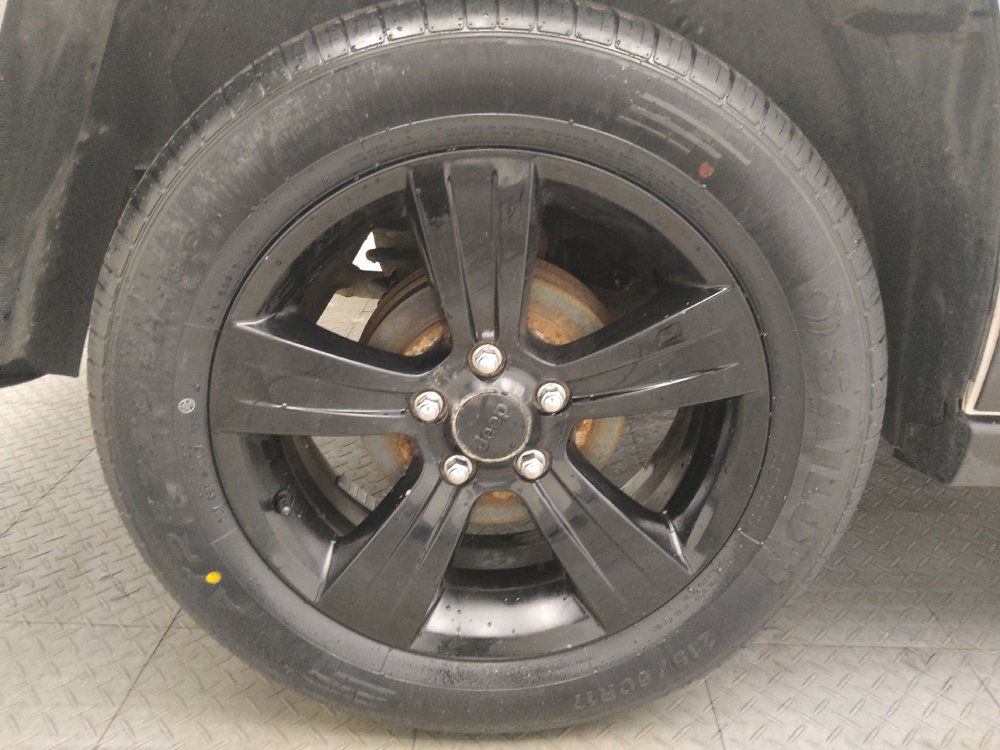 Used 2015 Jeep Patriot High Altitude FWD image 31
