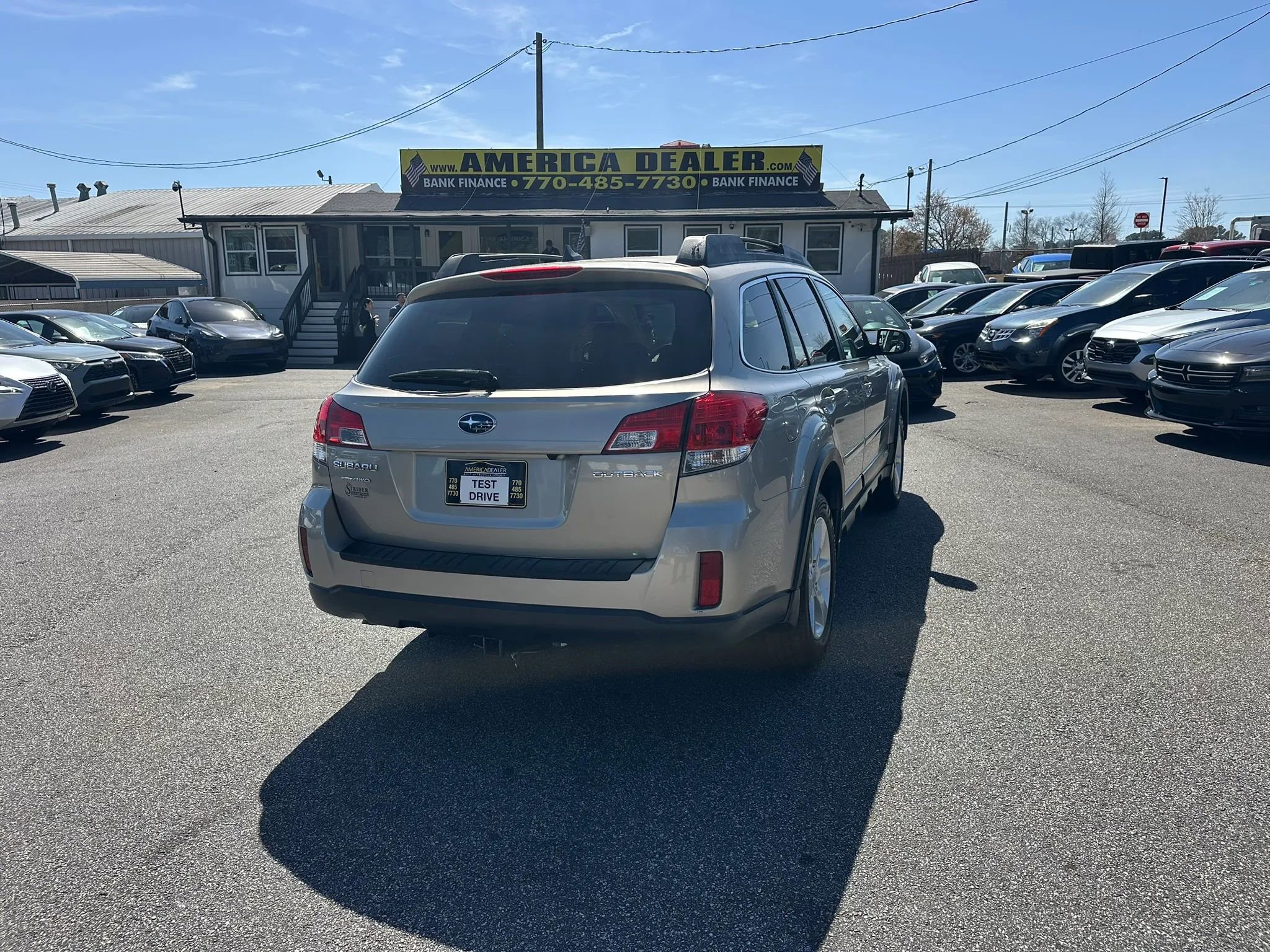 Used 2014 Subaru Outback 2.5i Premium image 8