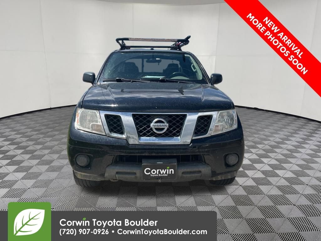 Used 2013 Nissan Frontier SV AWD/4WD image 2