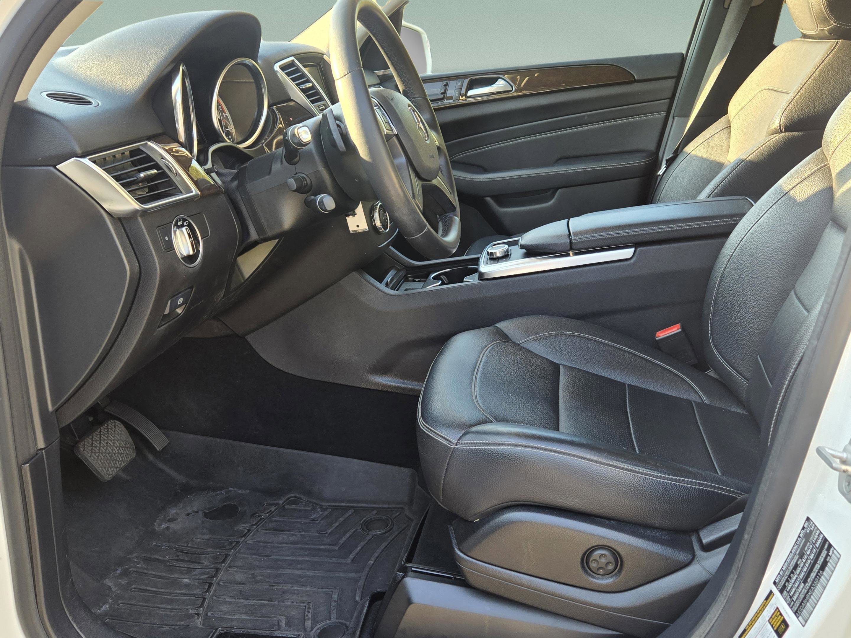 Used 2014 Mercedes-Benz ML 350 4MATIC image 28