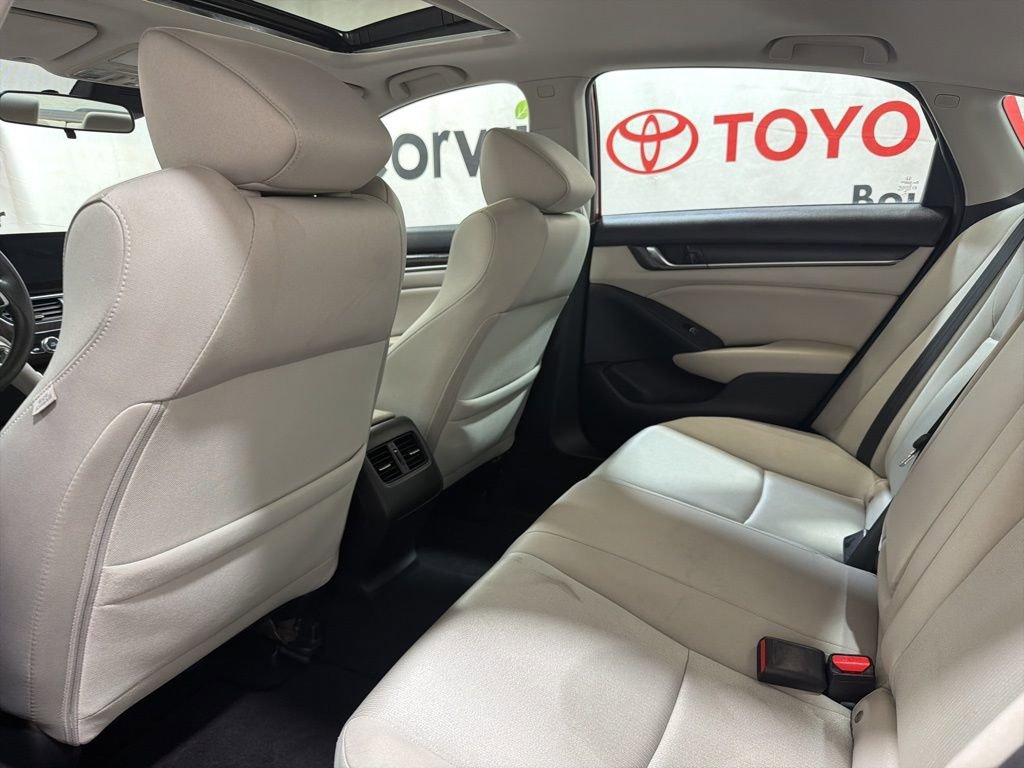 Used 2019 Honda Accord EX image 19