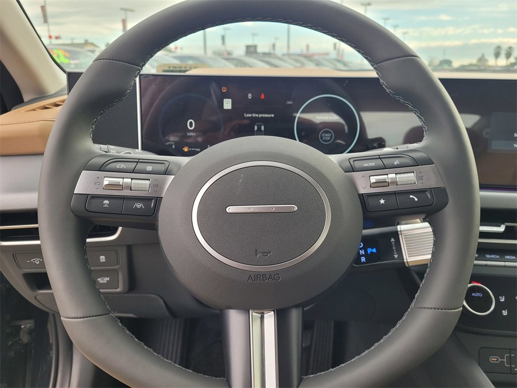 New 2025 Hyundai Sonata Limited image 12