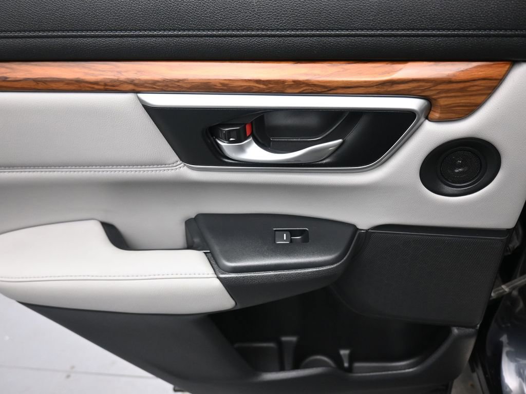 Used 2019 Honda CR-V Touring image 33